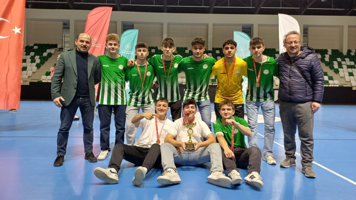 FUTSAL TAKIMIMIZ İL ÜÇÜNCÜSÜ